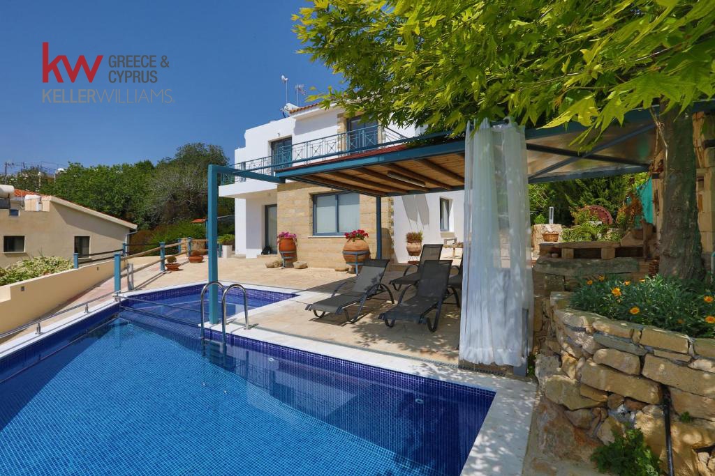 3600m2 Hotel in Kissonerga, Paphos, Cyprus No. 60706