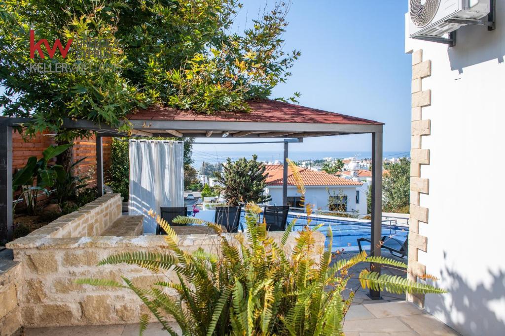 3600m2 Hotel in Kissonerga, Paphos, Cyprus No. 60706