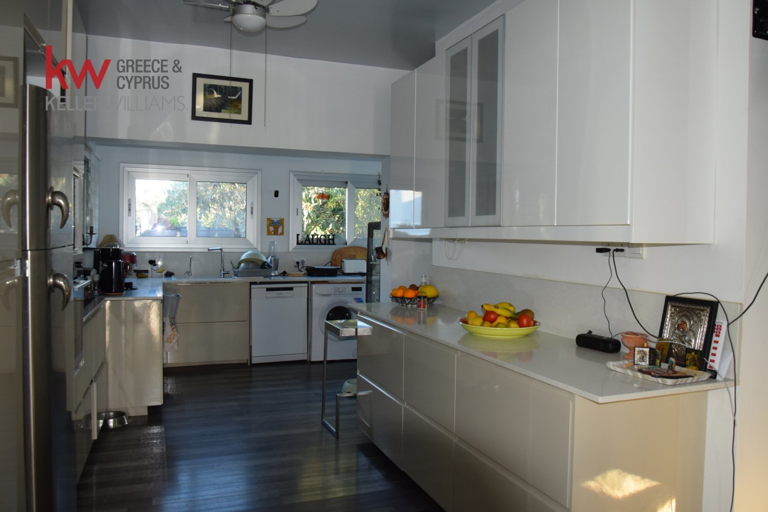 4 bedrooms Villa in Paralimni, Ammochostos, Cyprus No. 40543