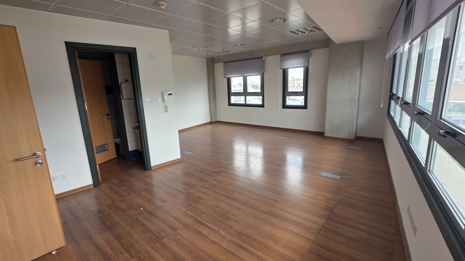 50m2 Office in Aglandjia, Nicosia, Cyprus No. 61452