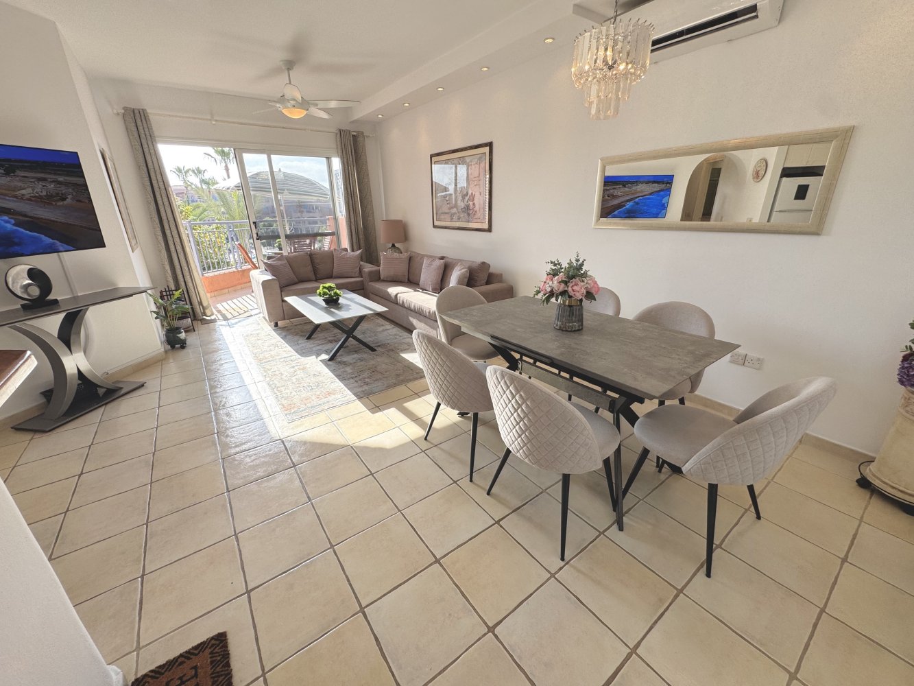 2 chambres Appartement à Kato Paphos, Paphos, Chypre No. 60457