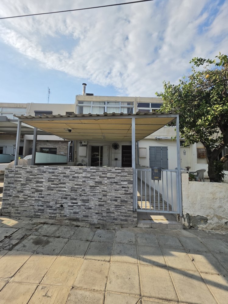 4 bedrooms Townhouse in Kato Polemidia, Limassol, Cyprus No. 61955
