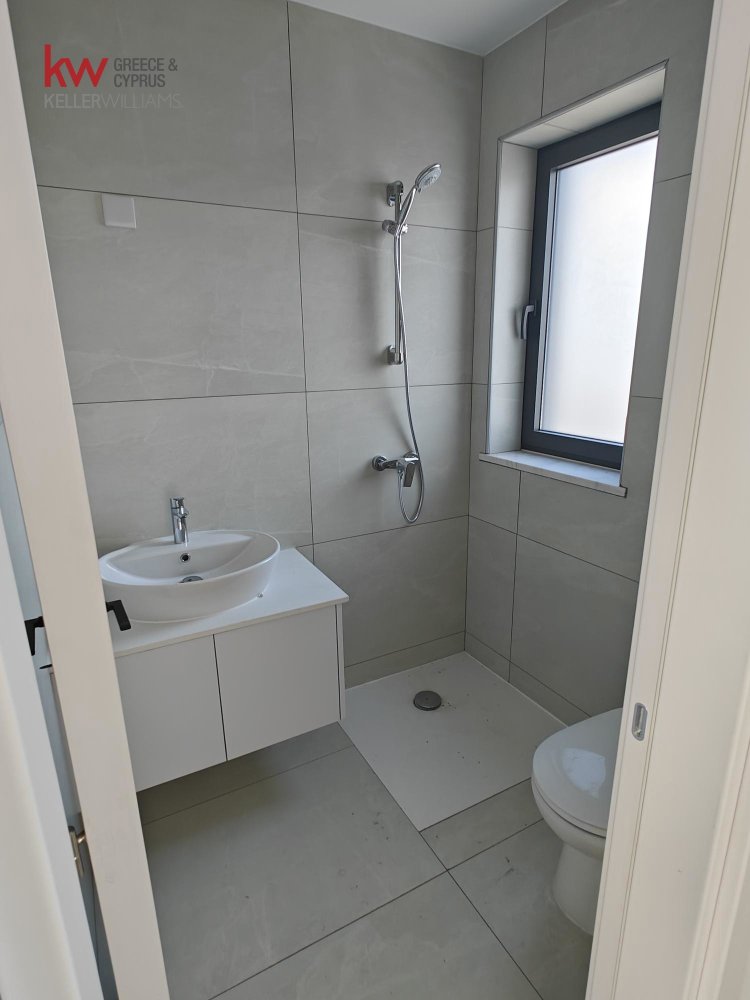 Квартира с 2 спальнями в Ларнака, Кипр № 39676