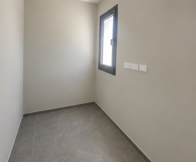 Офис 80м2 в Арадипу, Ларнака, Кипр № 61425