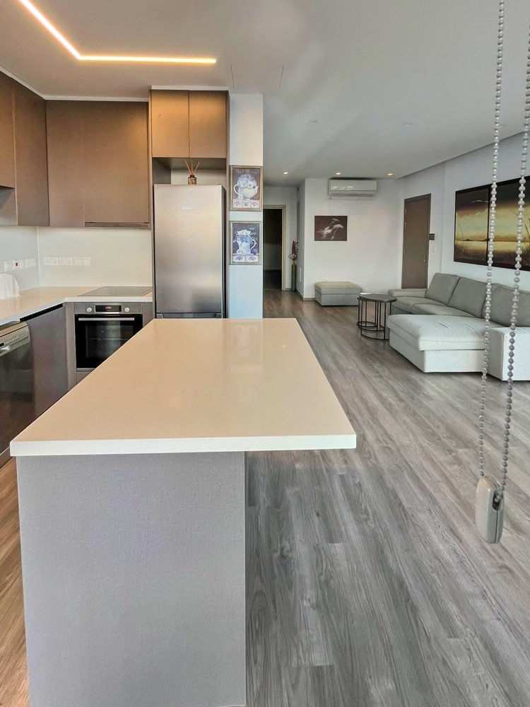 3 bedrooms Penthouse in Limassol, Cyprus No. 62374