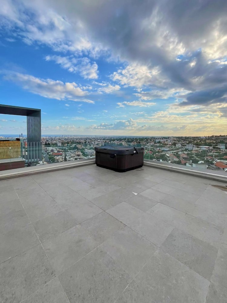 3 bedrooms Penthouse in Limassol, Cyprus No. 62374
