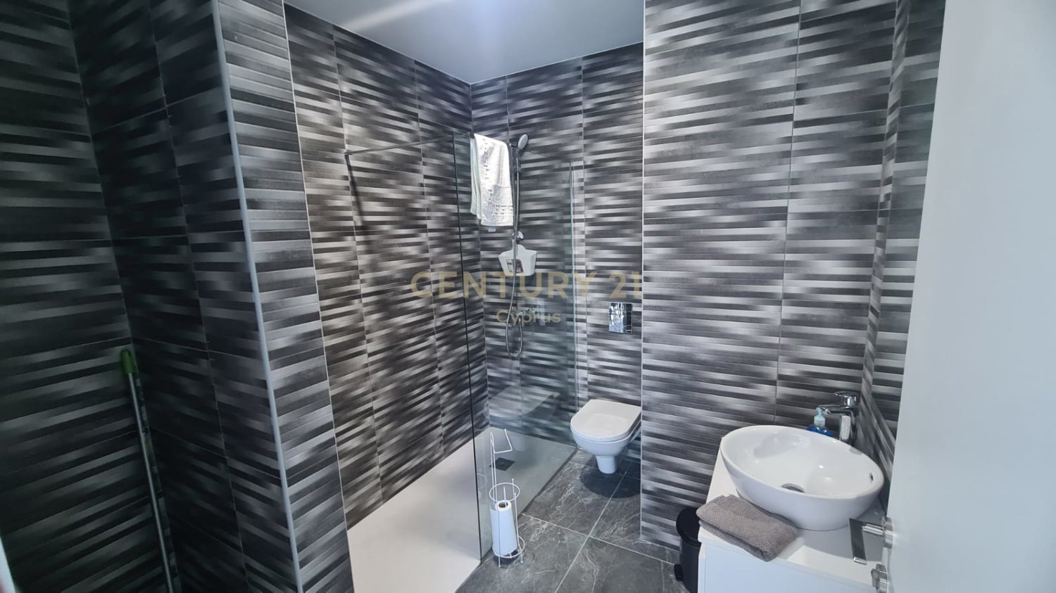 3 dormitorios Apartamento en Limassol, Chipre No. 58879