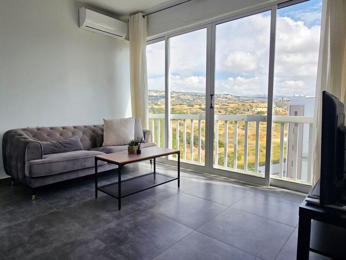 1 bedroom Apartment in Agios Tychonas, Limassol, Cyprus No. 61603