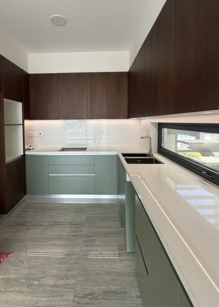 3 bedrooms Penthouse in Germasogeia, Limassol, Cyprus No. 62308