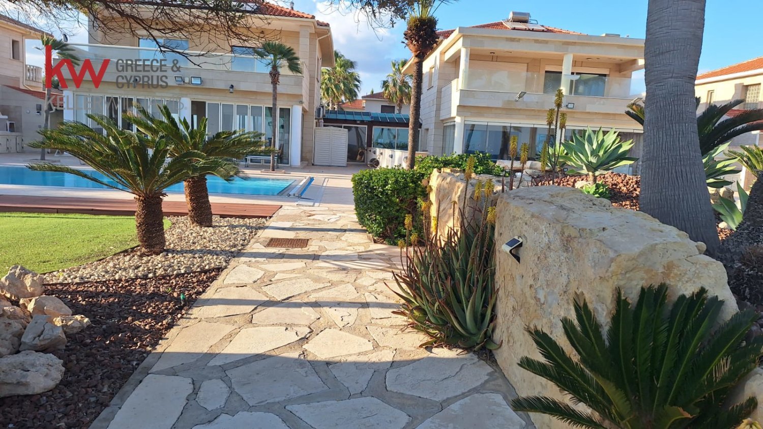4 bedrooms Villa in Softades, Larnaka, Cyprus No. 40325