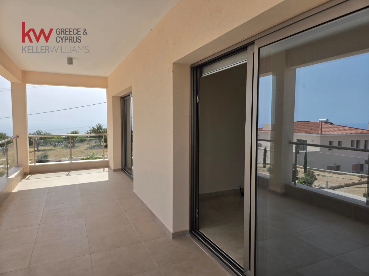 4 bedrooms Villa in Akoursos, Paphos, Cyprus No. 61195