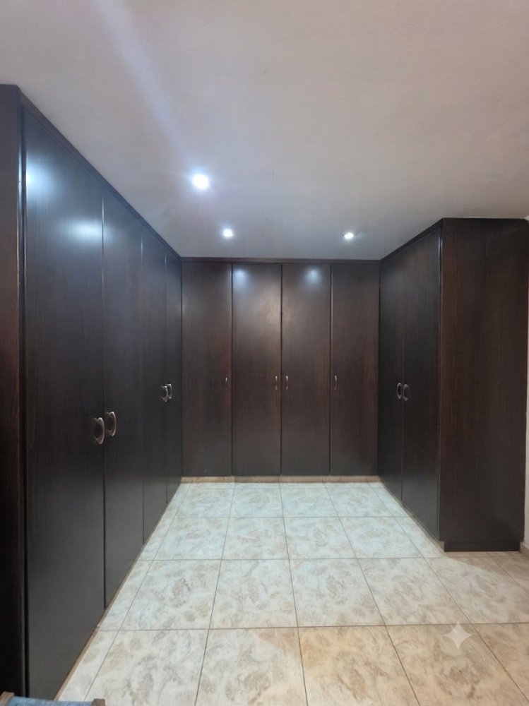 4 bedrooms Villa in Alassa, Limassol, Cyprus No. 61120