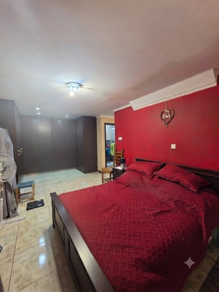 4 bedrooms Villa in Alassa, Limassol, Cyprus No. 61120