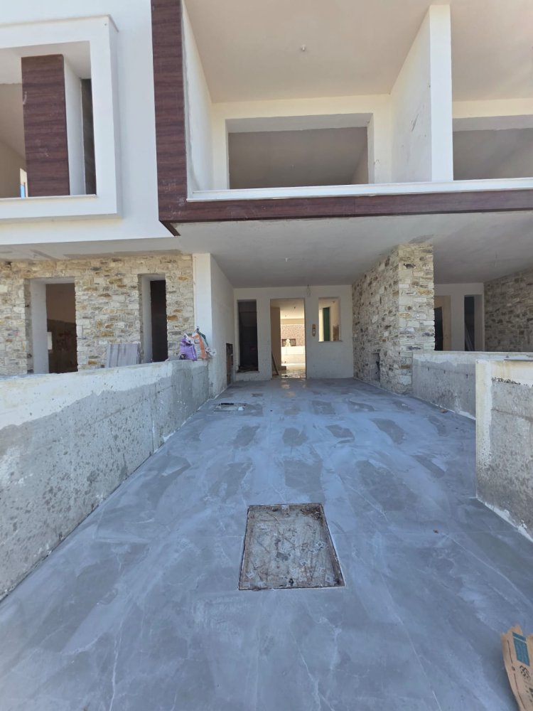 3 bedrooms Townhouse in Larnaca, Larnaka, Cyprus No. 63490