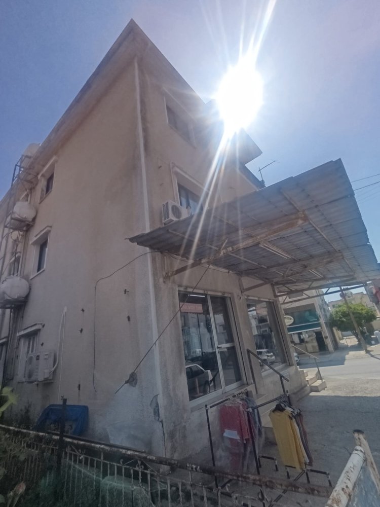 5 bedrooms Building in Limassol, Cyprus No. 62227