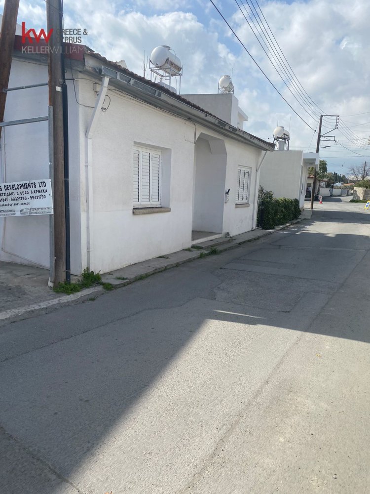 Вилла с 1 спальней в Ларнака, Кипр № 40133