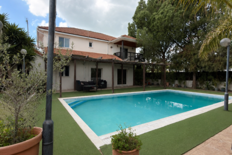 4 dormitorios Villa en Ayios Dhometios, Nicosia, Chipre No. 61443
