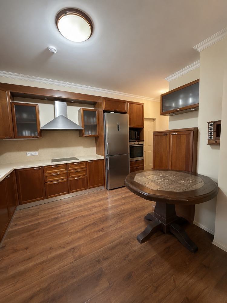 4 dormitorios Villa en Ayios Dhometios, Nicosia, Chipre No. 61443