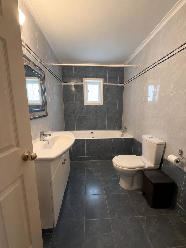 4 dormitorios Villa en Ayios Dhometios, Nicosia, Chipre No. 61443