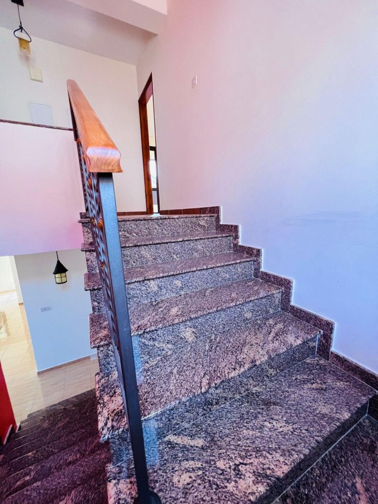 4 bedrooms Villa in Oroklini, Larnaka, Cyprus No. 62045