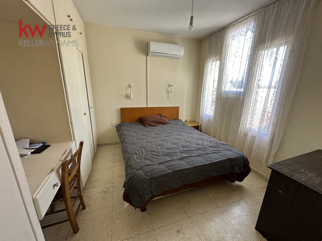 8 bedrooms Building in Pervolia, Larnaka, Cyprus No. 39789