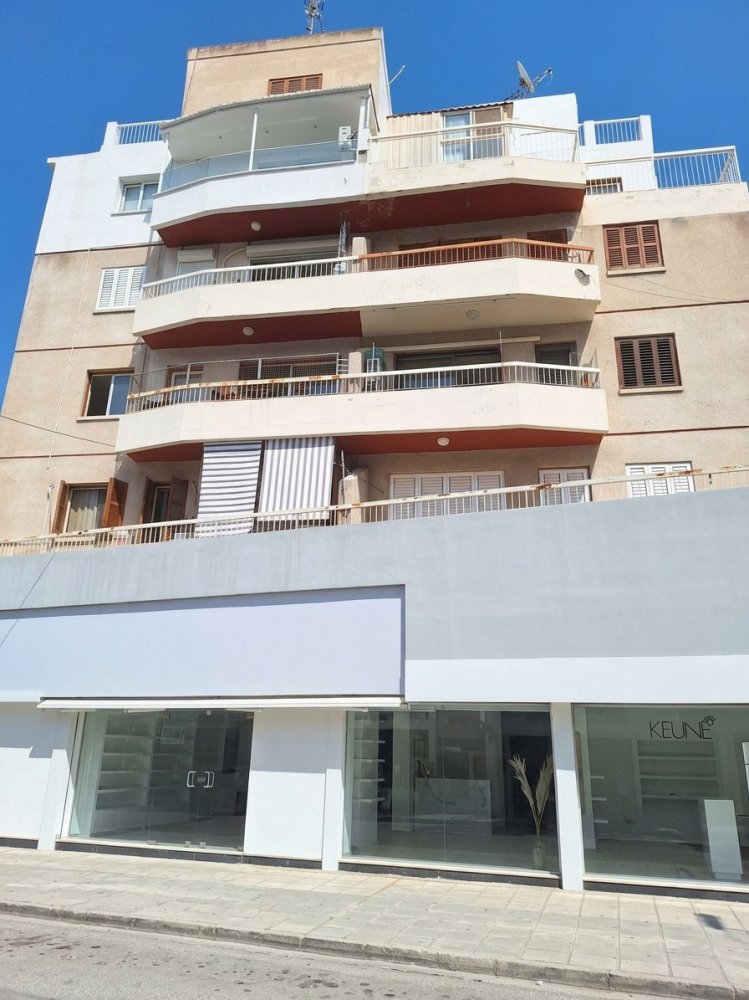 2 bedrooms Apartment in Nicosia, Cyprus No. 61618