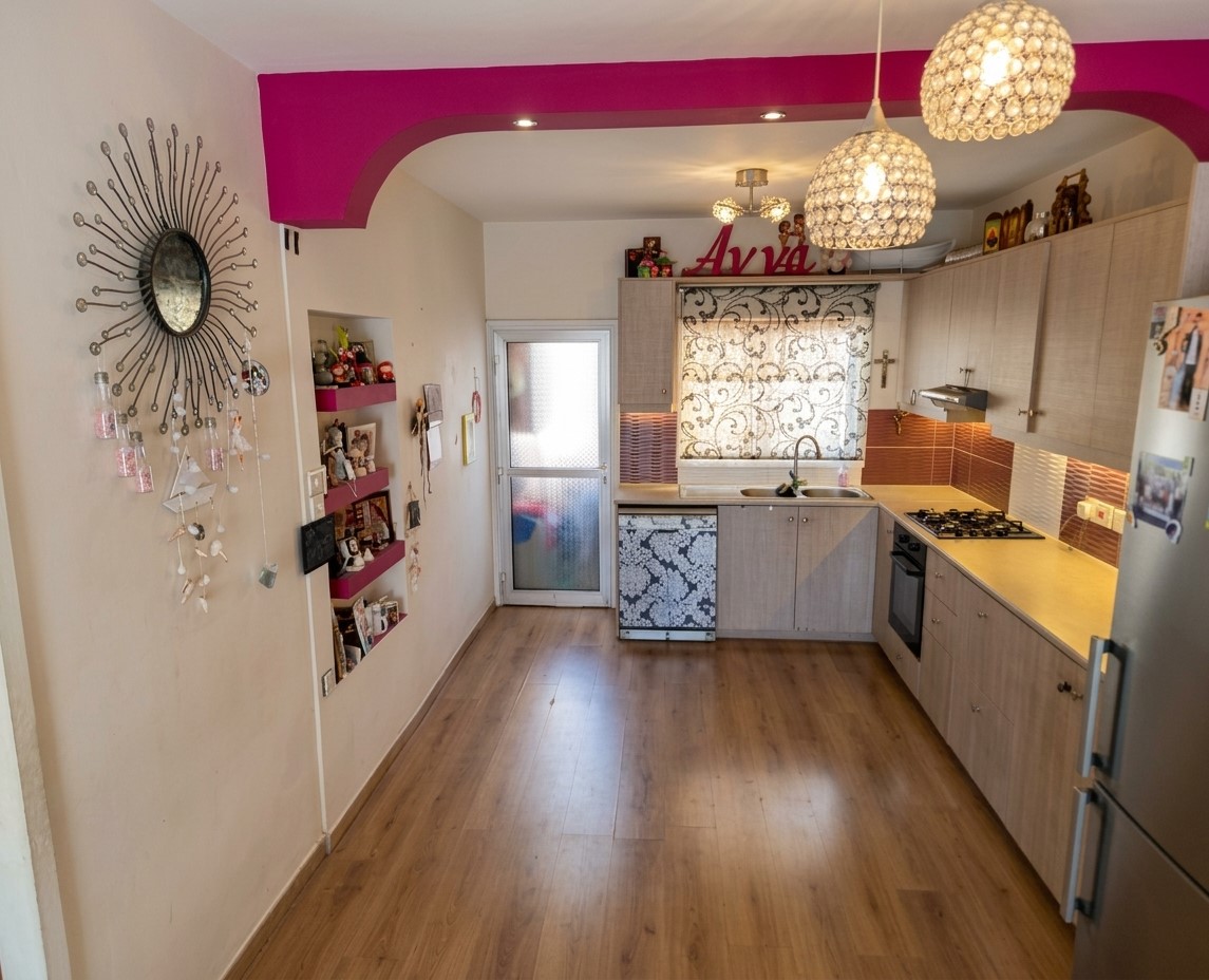 2 bedrooms Apartment in Limassol, Cyprus No. 62224