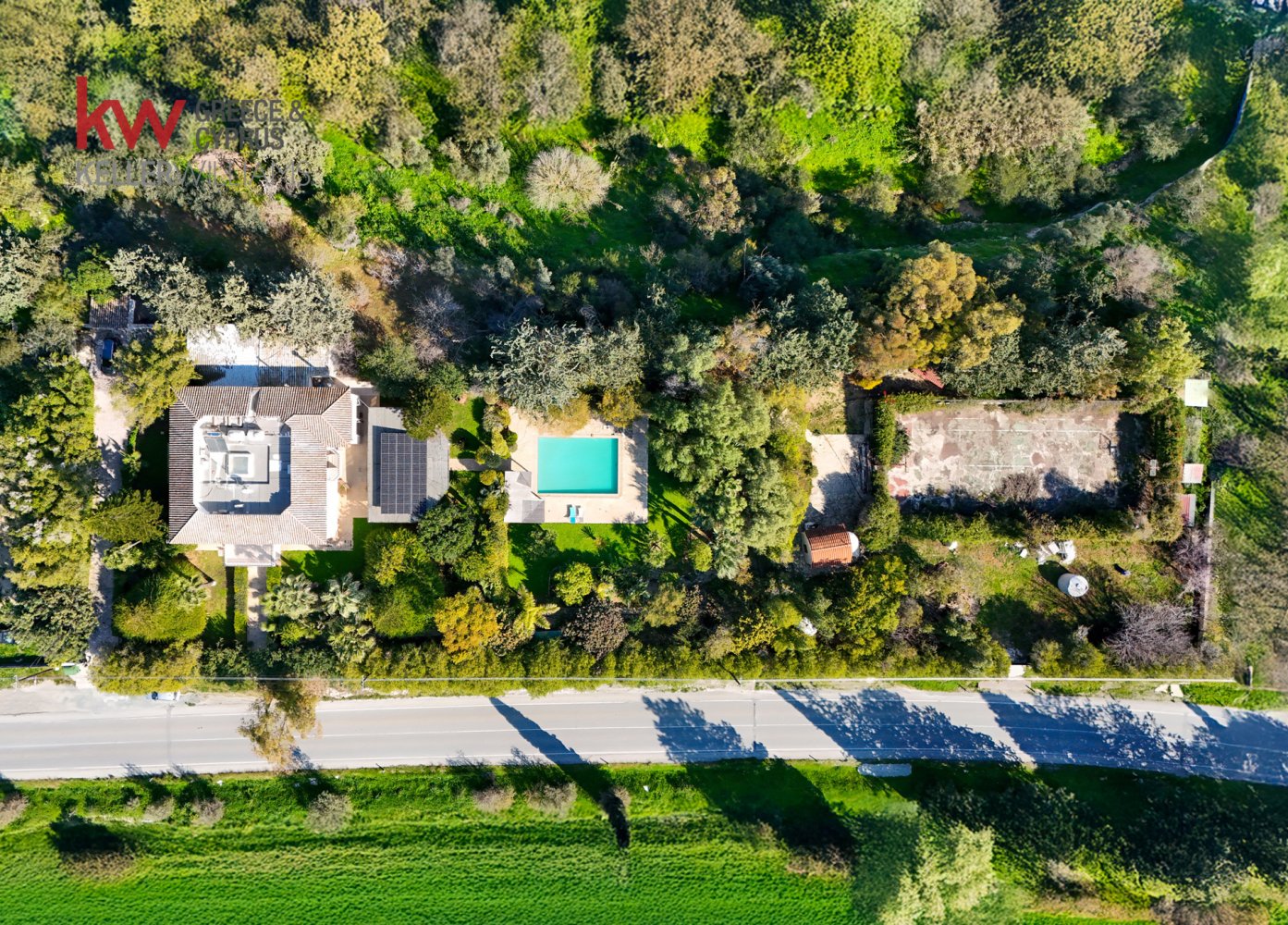 5 bedrooms Villa in Aradippou, Larnaka, Cyprus No. 61589