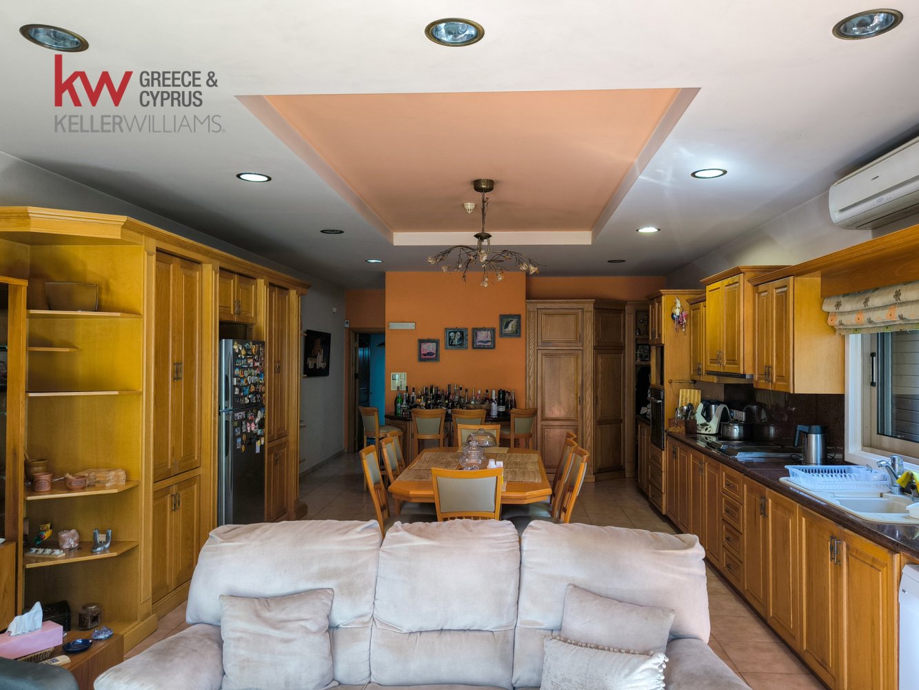 5 bedrooms Villa in Aradippou, Larnaka, Cyprus No. 61589