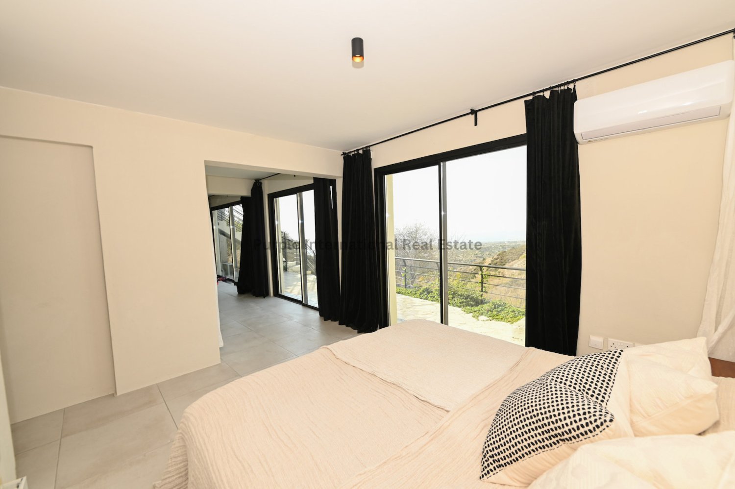 5 dormitorios Villa en Tsada, Paphos, Chipre No. 39274