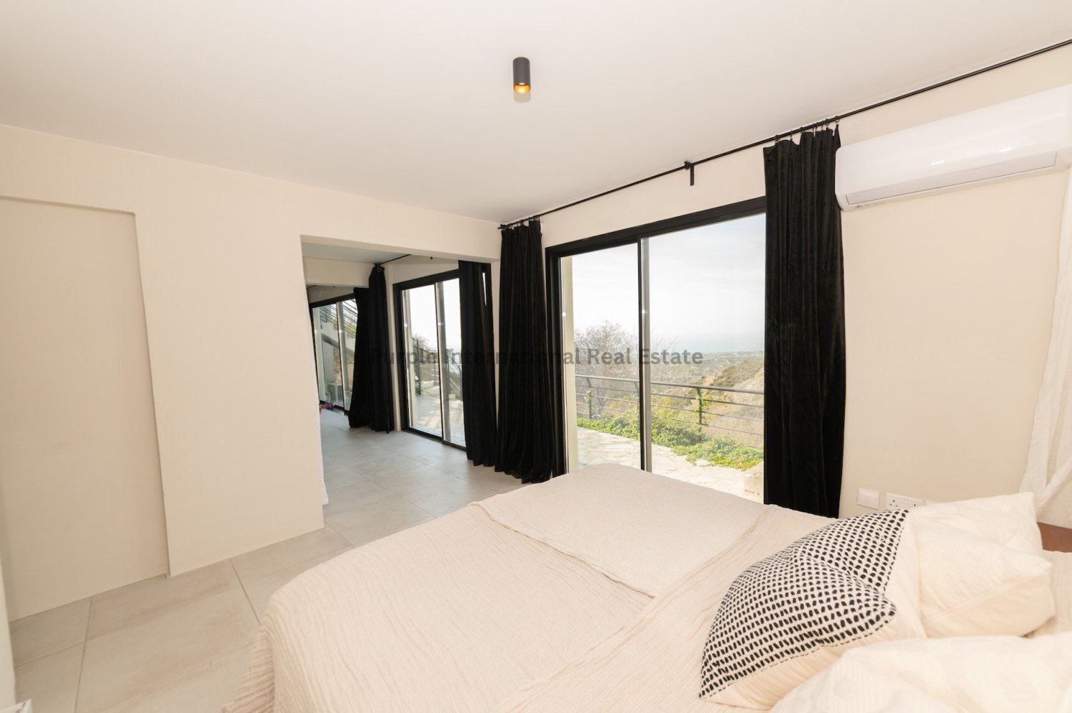 5 dormitorios Villa en Tsada, Paphos, Chipre No. 39274