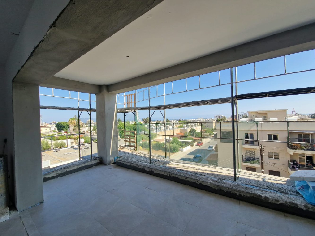 2 bedrooms Penthouse in Zakaki, Limassol, Cyprus No. 61652