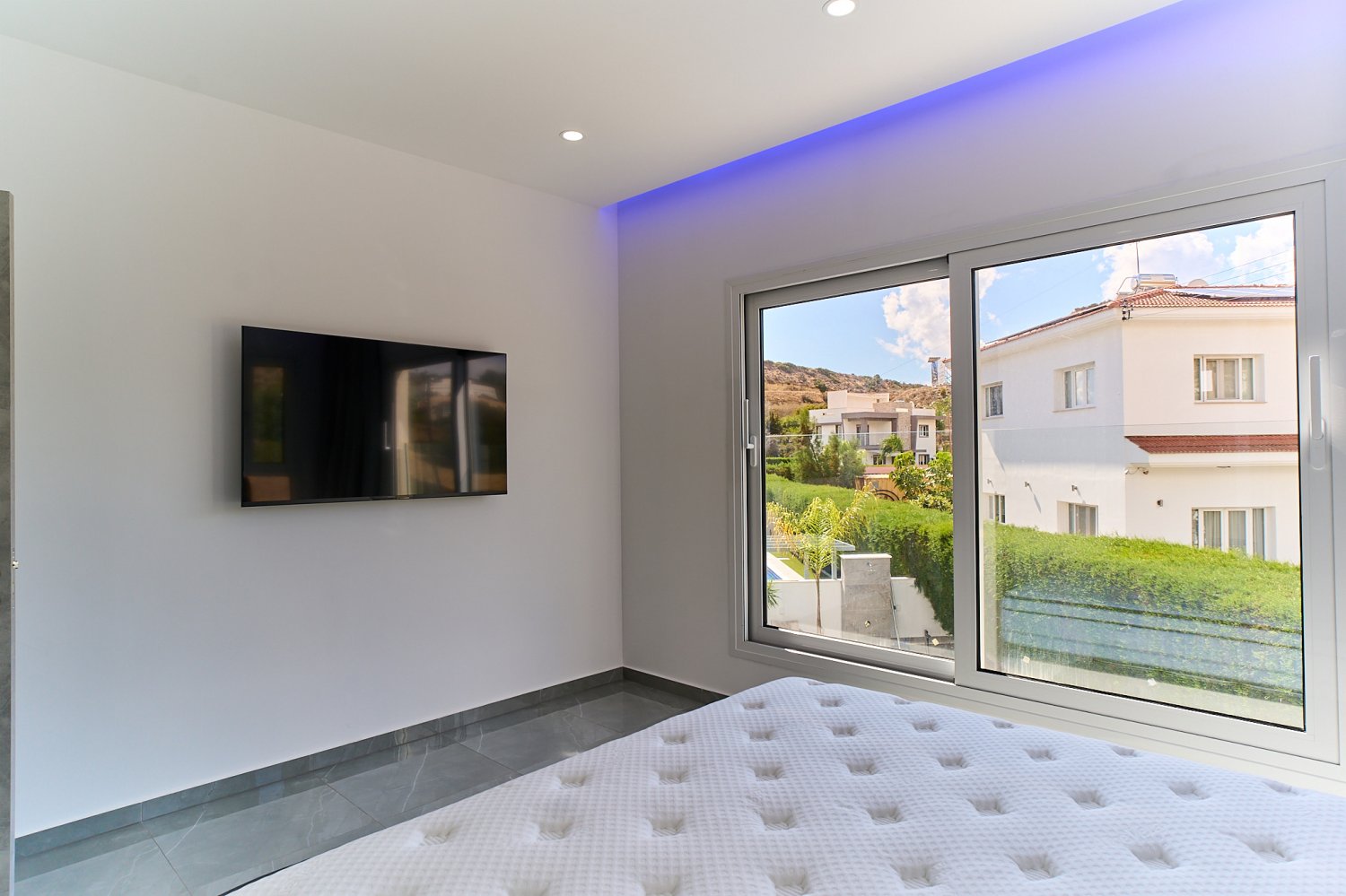 5 bedrooms Villa in Agios Tychonas, Limassol, Cyprus No. 62483