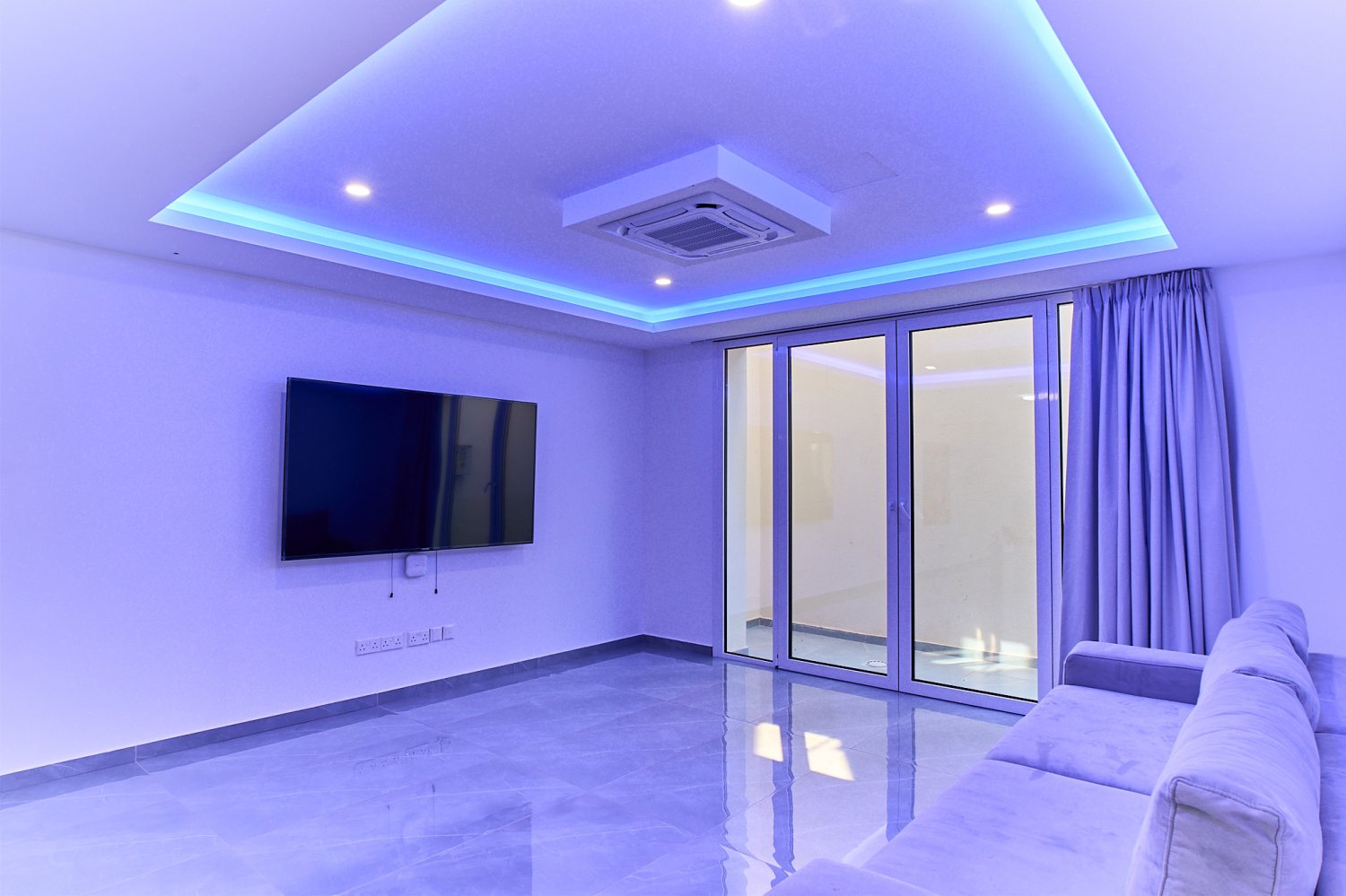 5 bedrooms Villa in Agios Tychonas, Limassol, Cyprus No. 62483