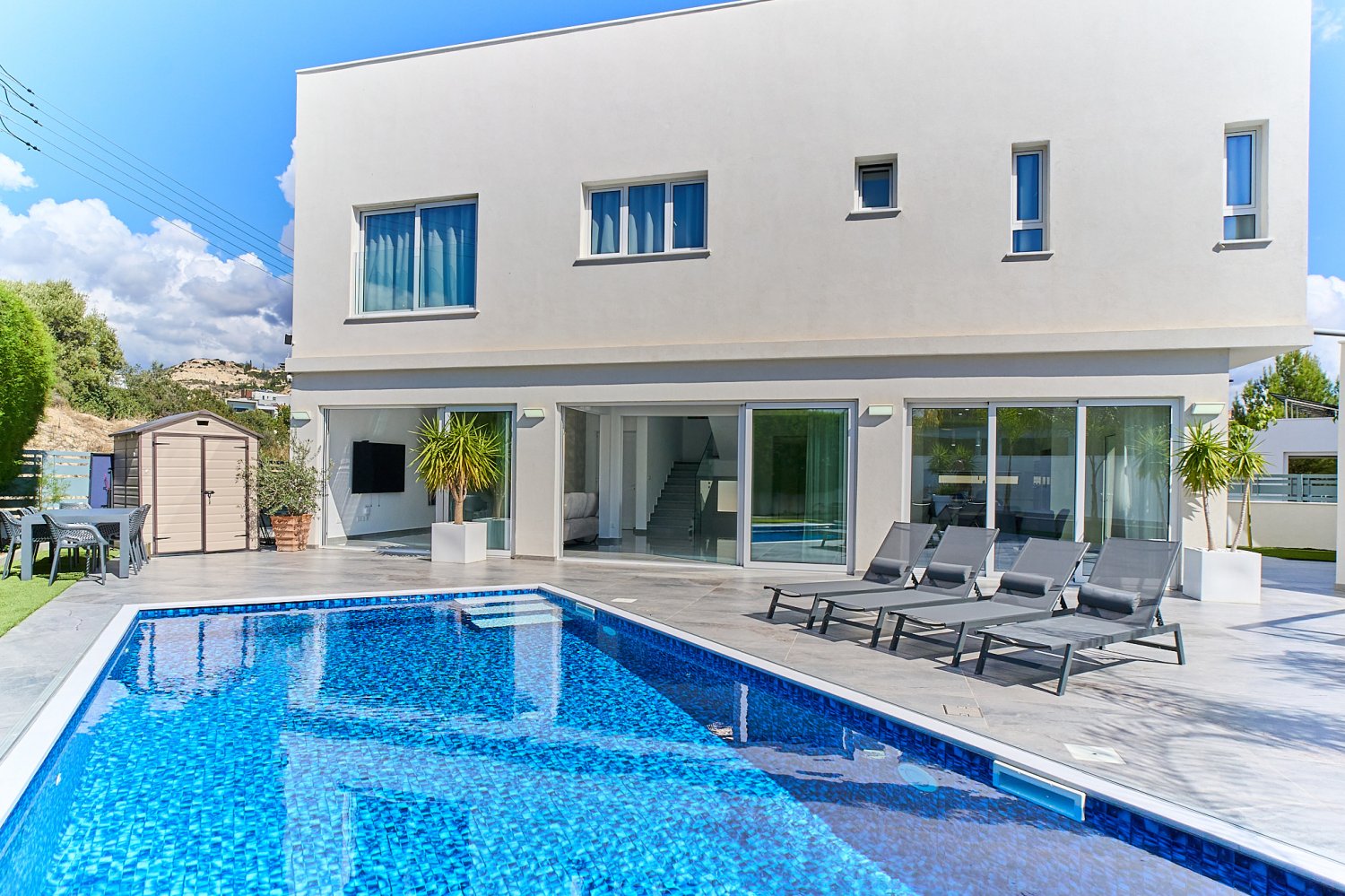 5 bedrooms Villa in Agios Tychonas, Limassol, Cyprus No. 62483