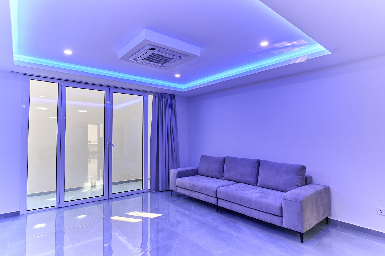 5 bedrooms Villa in Agios Tychonas, Limassol, Cyprus No. 62483
