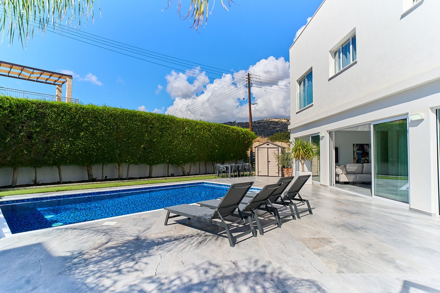 5 bedrooms Villa in Agios Tychonas, Limassol, Cyprus No. 62483