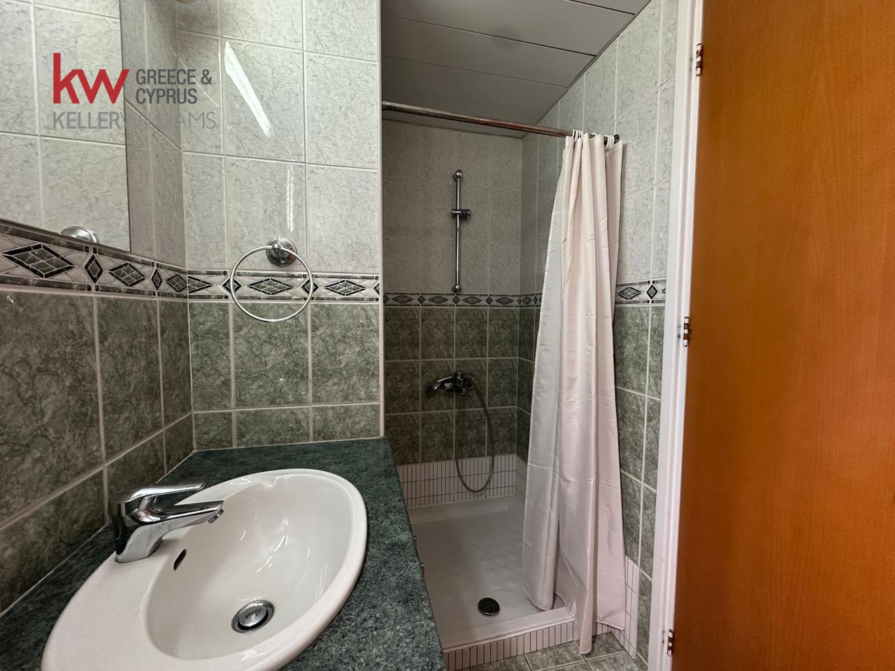 Квартира с 3 спальнями в Строволос, Никосия, Кипр № 51253
