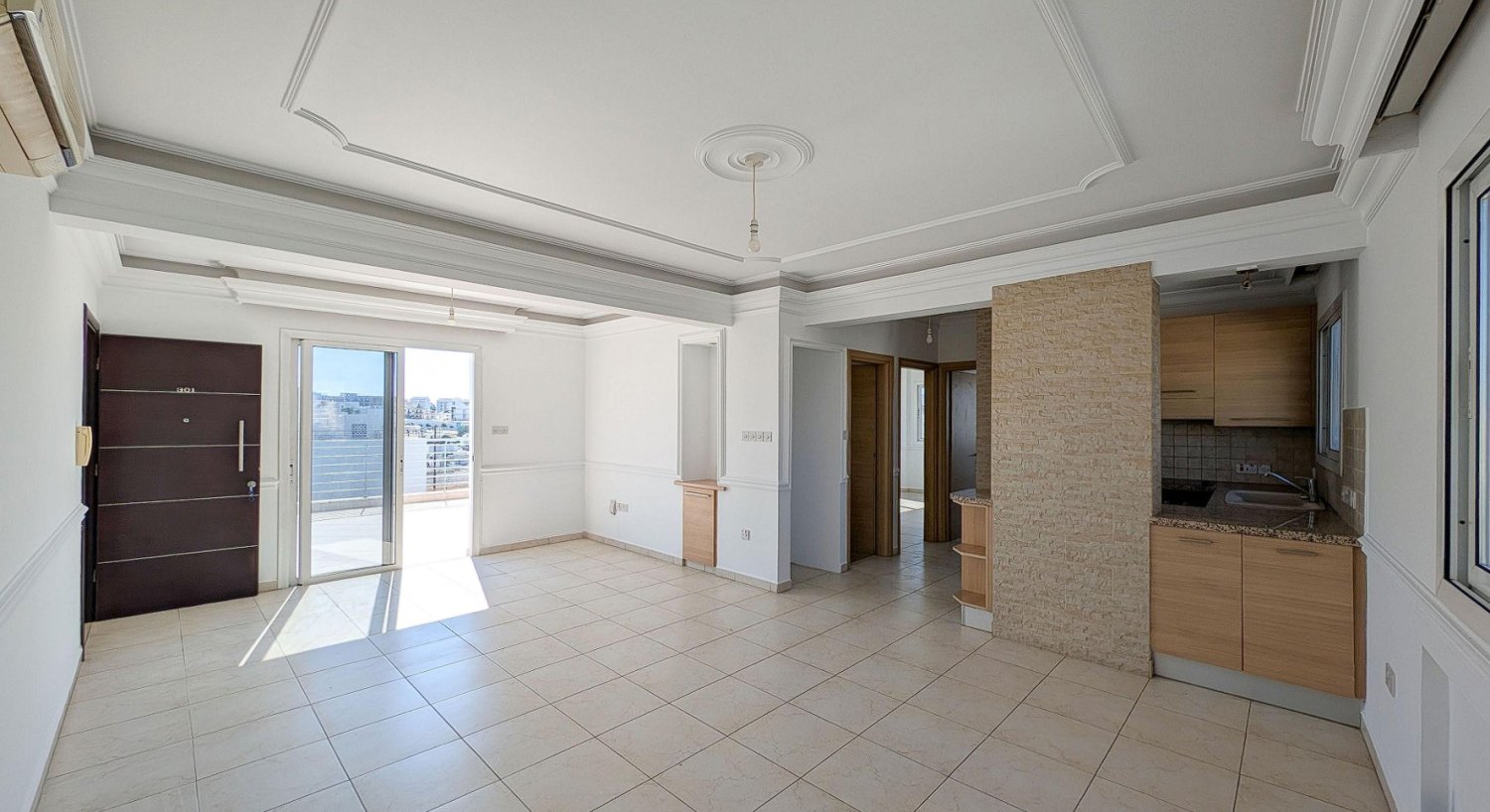 2 bedrooms Apartment in Larnaca, Larnaka, Cyprus No. 62577