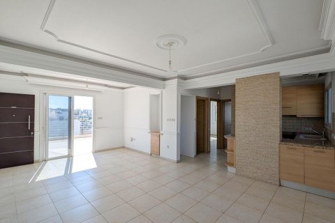 2 bedrooms Apartment in Larnaca, Larnaka, Cyprus No. 62577