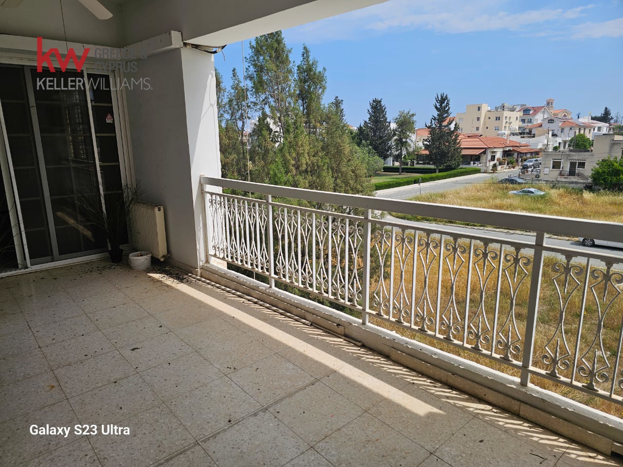 Квартира с 4 спальнями в Ларнака, Кипр № 52509