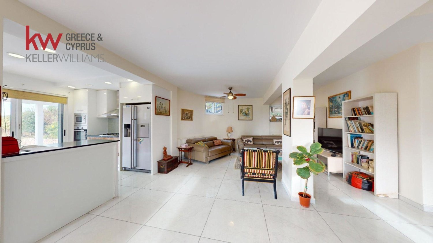 6 chambres Villa à Tala, Paphos, Chypre No. 61007