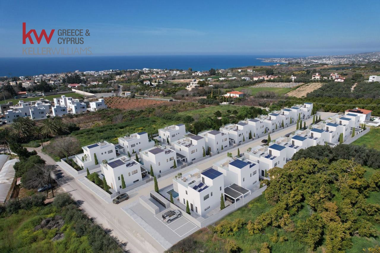 4 bedrooms Villa in Paphos, Cyprus No. 61249
