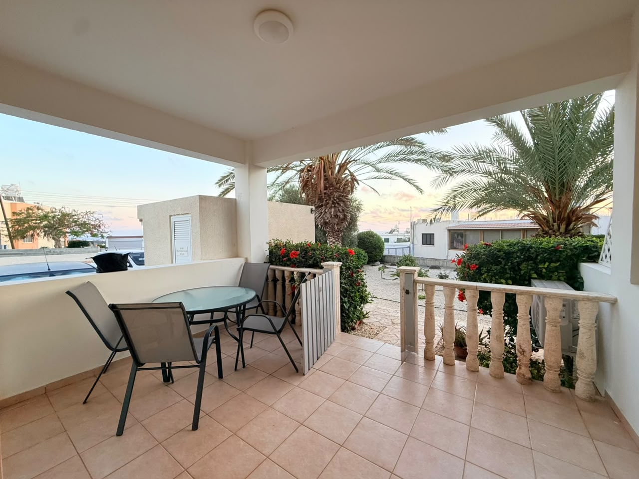 3 bedrooms Apartment in Kissonerga, Paphos, Cyprus No. 61889