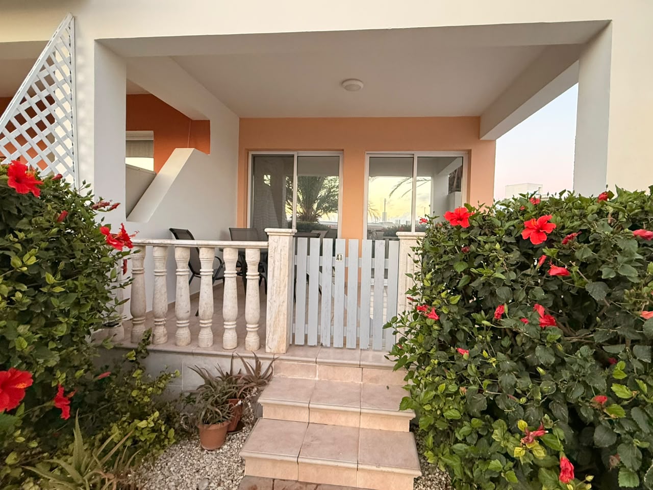 3 bedrooms Apartment in Kissonerga, Paphos, Cyprus No. 61889