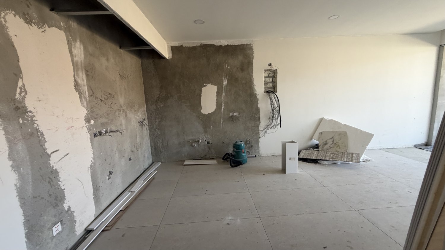 1 bedroom Apartment in Zakaki, Limassol, Cyprus No. 62612