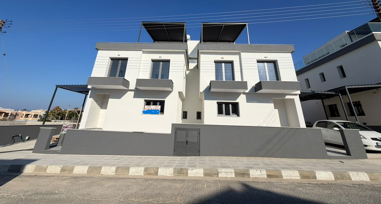 3 bedrooms Townhouse in Mandria, Paphos, Cyprus No. 61170