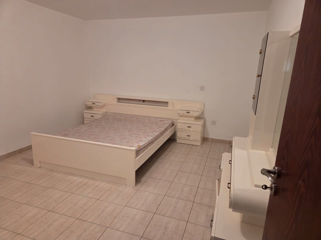 Вилла с 6 спальнями в Анаваргос, Пафос, Кипр № 61330