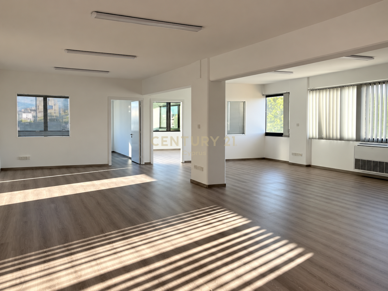 200m2 Oficina en Limassol, Chipre No. 58853