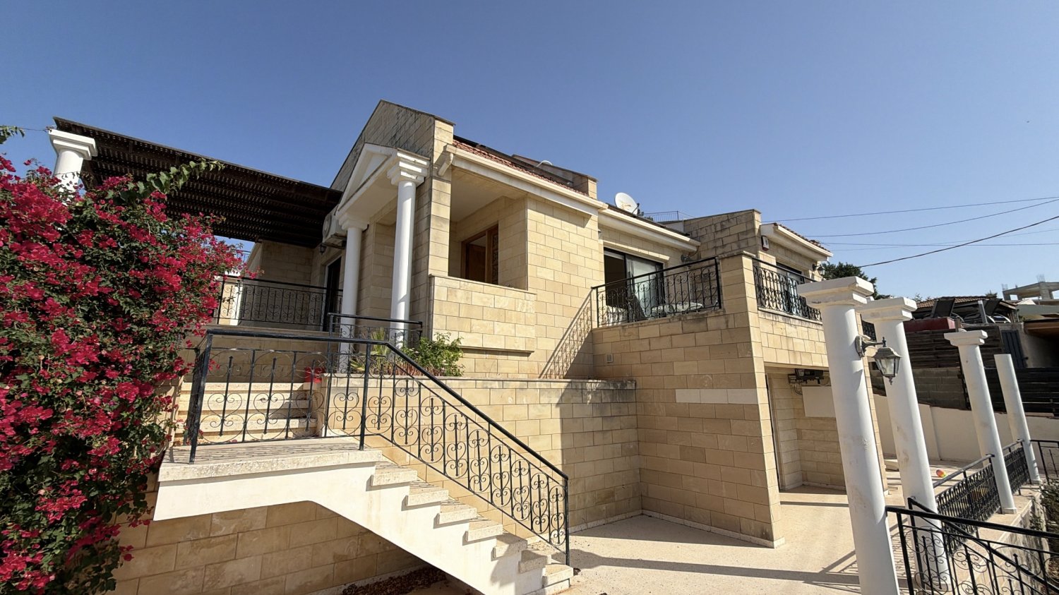 4 bedrooms Villa in Pegeia, Paphos, Cyprus No. 60974